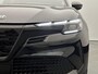 Alfa Romeo Junior EV Elettrica Speciale 54 kWh 156 pk | Navigatie | Achteruitrijcamera | Voorstoelen Verwarmd | Matrix-LED Koplampen | Keyless Entry/Start | Elektrische Achterklep met Sensor | Dodehoek Detectie | Adaptieve Cruise Control | 18" Lichtmetalen Velgen | Apple Carplay/Android Auto |