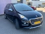 Peugeot 3008 1.2 PureTech Style | Trekhaak | Panoramadak | Climate Control | Cruise Control | Navigatie | Achteruitrijcamera