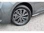 Volkswagen Multivan eHybrid | Style | 150 PK | L2 | Trekhaak | Navi | Standkachel | Elektrische Schuifdeuren | Lederen Bekleding | Stoelverwarming | Vis-à-vis | Achteruitrijcamera | Adaptive Cruise | Full Led
