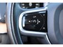 Volvo XC90 T8 Recharge AWD Inscription - LONG RANGE - IntelliSafe Assist & Surround - Adaptieve LED koplampen - Parkeercamera achter - Verwarmde voorstoelen & stuur - Parkeersensoren voor & achter - Elektr. bedienb. voorstoelen met geheugen - Extra getint glas - Elektr. inklapbare trekhaak - 20' LMV