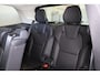 Volvo XC90 T8 Recharge AWD Inscription - LONG RANGE - IntelliSafe Assist & Surround - Adaptieve LED koplampen - Parkeercamera achter - Verwarmde voorstoelen & stuur - Parkeersensoren voor & achter - Elektr. bedienb. voorstoelen met geheugen - Extra getint glas - Elektr. inklapbare trekhaak - 20' LMV