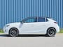 Opel Corsa 1.2 100PK GS Line | AppleCarPlay/AndroidAuto | Armsteun | Climate Control | Dodehoekdetectie | Cruise Controle | Camera | Navigatie | 16"LMV | Keyless | LED | Privacy Glass |  Two-tone |