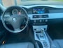 BMW 5-Serie 525i High-Executive met Apple carplay en schuifdak