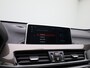 BMW X1 sDrive18i High Executive | AUTOMAAT | PANORAMADAK | LEDER | HEAD UP DISPLAY | ACHTERUITRIJCAMERA | ADAPTIVE CRUISE CONTROL | SPORTSTOELEN | ELEKTRISCHE BESTUURDERSTOEL MET GEHEUGEN | LED KOPLAMPEN | ELEKTRISCHE ACHTERKLEP | STOELVERWARMING | TREKHAAK |