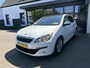 Peugeot 308 1.2 110PK Executive *INCL. BEURT/NW APK EN D-RIEM*