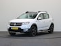 Dacia Sandero 90pk TCe Stepway Lauréate | Trekhaak | Navigatie | Cruise control |