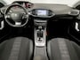 Peugeot 308 SW 1.2 PureTech Sport (PANORAMADAK, APPLE CARPLAY, GROOT NAVI, 360 CAMERA, LEDER, SPORTSTOELEN, ADAPTIVE CRUISE, GETINT GLAS, TREKHAAK, LANE ASSIST, NIEUWSTAAT)