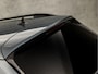 Skoda Karoq 1.5 TSI ACT Ambition Business 150Pk Automaat (APPLE CARPLAY, GROOT NAVI, CAMERA, TREKHAAK, SPORTSTOELEN, GETINT GLAS, PARKEERSENSOREN, CRUISE, NIEUWSTAAT)