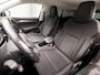 Skoda Karoq 1.5 TSI ACT Ambition Business 150Pk Automaat (APPLE CARPLAY, GROOT NAVI, CAMERA, TREKHAAK, SPORTSTOELEN, GETINT GLAS, PARKEERSENSOREN, CRUISE, NIEUWSTAAT)
