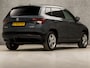 Skoda Karoq 1.5 TSI ACT Ambition Business 150Pk Automaat (APPLE CARPLAY, GROOT NAVI, CAMERA, TREKHAAK, SPORTSTOELEN, GETINT GLAS, PARKEERSENSOREN, CRUISE, NIEUWSTAAT)