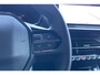 Peugeot e-2008 Allure 54 kWh | Navigatie | Achteruitrijcamera | Climate Control | Parkeersensoren voor+achter | All Season Banden |