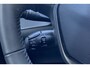 Peugeot e-2008 Allure 54 kWh | Navigatie | Achteruitrijcamera | Climate Control | Parkeersensoren voor+achter | All Season Banden |