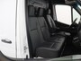 Mercedes-Benz Sprinter 317 CDI L2 H2 | AUTOMAAT | APPLE CARPLAY - ANDROID AUTO | BETIMMERDE LAADRUIMTE | 2800 KG AHW | STOELVERWARMING BESTUURDERSSTOEL | LEREN BEKLEDING | AIRCO