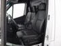 Mercedes-Benz Sprinter 317 CDI L2 H2 | AUTOMAAT | APPLE CARPLAY - ANDROID AUTO | BETIMMERDE LAADRUIMTE | 2800 KG AHW | STOELVERWARMING BESTUURDERSSTOEL | LEREN BEKLEDING | AIRCO