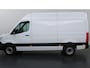 Mercedes-Benz Sprinter 317 CDI L2 H2 | AUTOMAAT | APPLE CARPLAY - ANDROID AUTO | BETIMMERDE LAADRUIMTE | 2800 KG AHW | STOELVERWARMING BESTUURDERSSTOEL | LEREN BEKLEDING | AIRCO