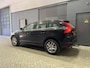Volvo XC60 D3 FWD Momentum | Trekhaak | Stoelverwarming | PDC V+A | Elektrische Achterklep