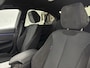 BMW 3-Serie 318i Executive Sfeer LED Clima Cruise Navi PDC 18''LMV