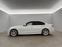 BMW 3-Serie 318i Executive Sfeer LED Clima Cruise Navi PDC 18''LMV