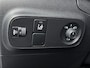 Citroën C3 Feel 82pk | Navigatie | Climate Control | Cruise Control | Parkeersensoren | Apple Carplay / Android Auto | Bluetooth | Donker getint glas | Afwijkende dakkleur | 1e Eigenaar | Automatisch dimlicht | Elektrisch inklapbare spiegels | Regensensor | Lage kilometerstand |