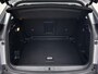 Peugeot 3008 SUV Blue Lease Premium 130 pk Automaat | Navigatie | Achteruitrijcamera | Parkeersensoren Voor en Achter | LED Dagrijverlichting | Elektrische Achterklep met Sensor | Keyless Entry/Start | Climate Control | 19" Lichtmetalen Velgen | Apple Carplay/Android Auto |