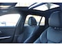 BMW 3-Serie Touring 320e High Executive Navi/Camera/Head-up/Sfeerverlichting/Led/Panoramadak/Leder/20Inch