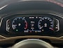 Volkswagen T-Roc 1.5 TSI 150pk Sport Business R | 18 inch lichtmetaal | LED 'Plus' | Navigatie | Adaptive Cruise Control