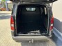 Peugeot Partner 1.5 BlueHDi 100 S&S L1 Bijzonder Nette Partner | Side-Bars | Dakrails | Trekhaak | Led-Koplampen | 17 inch LM- Velgen | Touch screen met Apple Carplay | Zijschuifdeur | Airco | Cruise Control |