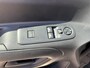 Peugeot Partner 1.5 BlueHDi 100 S&S L1 Bijzonder Nette Partner | Side-Bars | Dakrails | Trekhaak | Led-Koplampen | 17 inch LM- Velgen | Touch screen met Apple Carplay | Zijschuifdeur | Airco | Cruise Control |