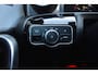 Mercedes-Benz A-klasse 180 Business Solution AMG , CLIMATR , CR CONTR , A UITRIJ CAM , ZWARTE HEMEL , LMV18 ,