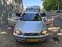 Volvo V70 2.4 T Comfort Line / NIEUWE APK / AUTOMAAT / RIJDT SCHAKELT GOED