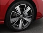 Volkswagen Golf 1.5 eHybrid Style Edition 204PK DSG Pano-Schuifdak, Adaptieve Cruise Controle, Side Assist, Navi via Apple Carplay/Android Auto, 360gr. Camera, Stoel-Stuurverwarming, Memorystoel, 18" LM Velgen