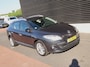 Renault Megane Estate 1.4 TCe Bose | Clima | Cruise | Navi | Leder/Stof | PDC V+A | Keyless |