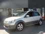 Ford Fiesta 1.4-16V Crossroad Airco, Elek ramen, Lm velgen, 15'', Dak-rails- Cv op steutel, Trekhaak, Nieuwe apk!! Nieuwe apk, Zo mee zonder garantie.