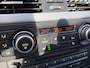 BMW 3-Serie 320i High Executive / AUTOMAAT / LEER / NAVI / SCHUIFDAK