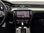 Volkswagen Passat 1.5 TSI 150PK R-line DSG Pano LED ACC Virtual Carplay Trekhaak Camera Navi Clima PDC Leder 19"LMV