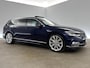Volkswagen Passat 1.5 TSI 150PK R-line DSG Pano LED ACC Virtual Carplay Trekhaak Camera Navi Clima PDC Leder 19"LMV