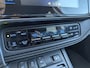 Toyota Auris Touring Sports 1.8 Hybrid Lease Exclusive | Vol leer | Parkeersensoren V+A | DAB | Safety Sense | Led koplampen