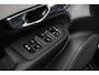 Volvo XC90 2.0 T8 Recharge AWD Ultimate Dark | Luchtvering | HUD | Trekhaak | B&W | 360 camera |