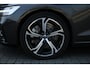 Volvo V60 T6 AWD Plus Dark | Adaptive Cruise | Panoramadak | Stuur/Stoelverwarming | Camera | Trekhaak | BLIS | Adaptive Cruise | Panoramadak | Stuur/Stoelverwarming | Camera | Trekhaak | BLIS