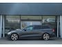 Volvo V60 T6 AWD Plus Dark | Adaptive Cruise | Panoramadak | Stuur/Stoelverwarming | Camera | Trekhaak | BLIS | Adaptive Cruise | Panoramadak | Stuur/Stoelverwarming | Camera | Trekhaak | BLIS