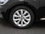 Renault Clio 1.0 TCe Intens 90PK | Navigatie | Parkeersensoren | Half-Leder | Climate Control | Apple CarPlay & Android Auto