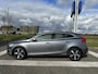 Volvo V40 2.0 T4 R-Design | Park Assist | Stoelverwarming | Trekhaak | 6-Speed