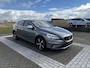 Volvo V40 2.0 T4 R-Design | Park Assist | Stoelverwarming | Trekhaak | 6-Speed
