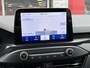 Ford Focus 1.0 EcoBoost 125pk ST-Line Business I Glazen Schuif/kanteldak I Stoelverwarming I Stuurverwarming I Adaptieve Cruise Control I Parkeersensoren I