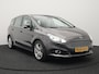 Ford S-Max 2.0 Titanium Automaat 7-Persoons | Trekhaak Afneembaar Panodak | Navigatie | Carplay | Sfeerverlichting | DAB | Camera | Cruise Control | Elektrische Achterklep |