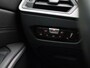 BMW 3-Serie 330e | Automaat | Navigatie | Half-Leer | Adaptive Cruise Control | Heads Up Display | Climate Control | Parkeersensoren | Apple Carplay / Android Auto | Lichtmetalen Velgen |