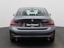 BMW 3-Serie 330e | Automaat | Navigatie | Half-Leer | Adaptive Cruise Control | Heads Up Display | Climate Control | Parkeersensoren | Apple Carplay / Android Auto | Lichtmetalen Velgen |