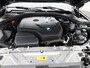 BMW 3-Serie 330e | Automaat | Navigatie | Half-Leer | Adaptive Cruise Control | Heads Up Display | Climate Control | Parkeersensoren | Apple Carplay / Android Auto | Lichtmetalen Velgen |