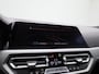 BMW 3-Serie 330e | Automaat | Navigatie | Half-Leer | Adaptive Cruise Control | Heads Up Display | Climate Control | Parkeersensoren | Apple Carplay / Android Auto | Lichtmetalen Velgen |