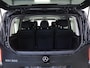 Mercedes-Benz EQV 300 L2 Avantgarde 90 kWh | Burmester | MultiBeam LED | Stoelverwarming | Navigatie | 360 camera | Climate Control | Cruise Control | Dodehoekassistent |